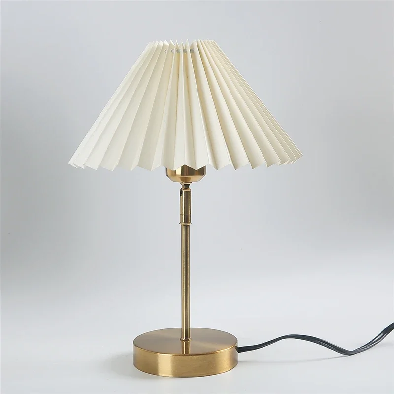 Modern Adjustable Pleated Tabl - مراجعة Lava Lamp Desktop وسعره