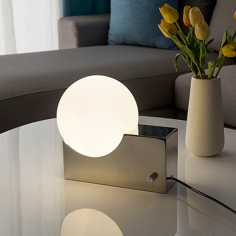 Nordic Dimmable LED Desk Table - مراجعة Lava Lamp Desktop وسعره