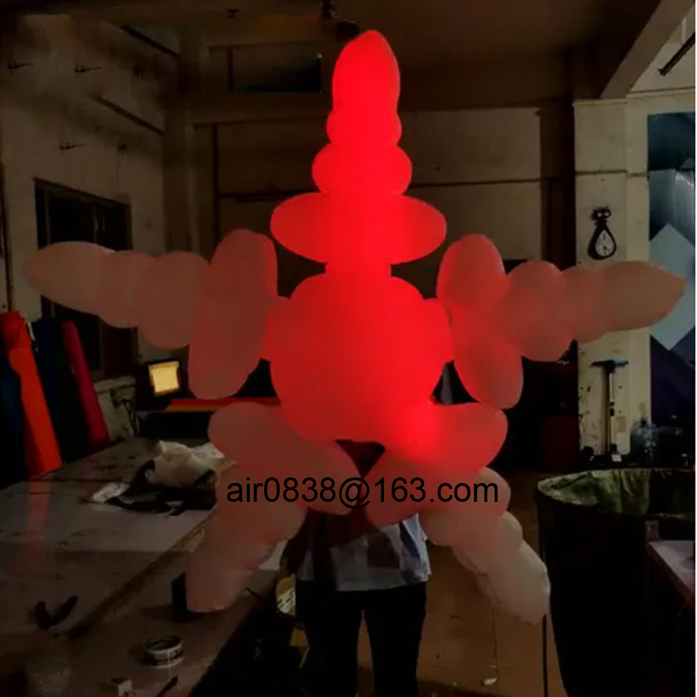 Walkable Christmas Decoration  - مراجعة Decor Lighting The Parade وسعره